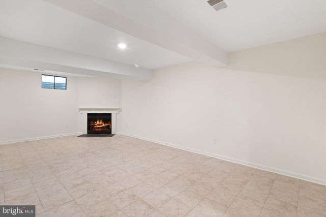 8581 CHESTER GROVE CT, Springfield, VA 22153