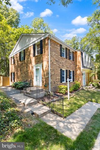 8581 CHESTER GROVE CT, Springfield, VA 22153