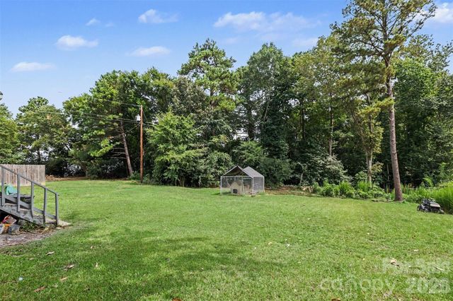 1487 Flat Creek Road, Lancaster, SC 29720