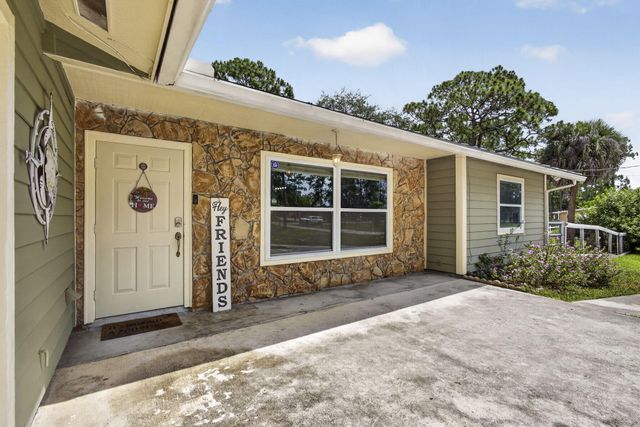 11127 46th Place N, West Palm Beach, FL 33411