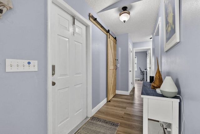 11127 46th Place N, West Palm Beach, FL 33411