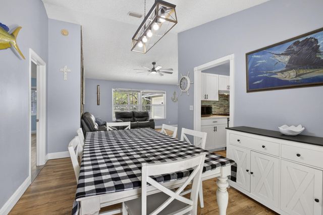 11127 46th Place N, West Palm Beach, FL 33411