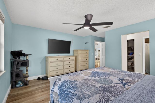 11127 46th Place N, West Palm Beach, FL 33411
