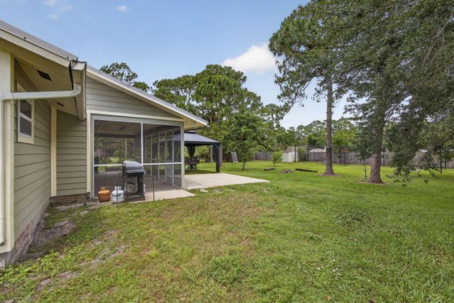 11127 46th Place N, West Palm Beach, FL 33411