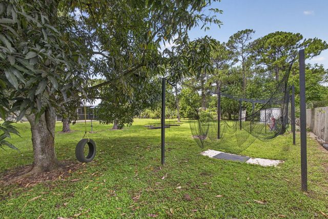 11127 46th Place N, West Palm Beach, FL 33411