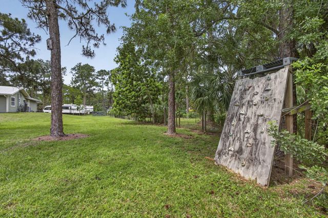 11127 46th Place N, West Palm Beach, FL 33411