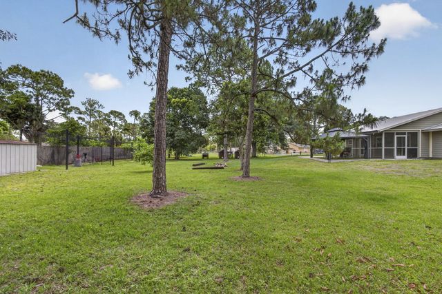 11127 46th Place N, West Palm Beach, FL 33411