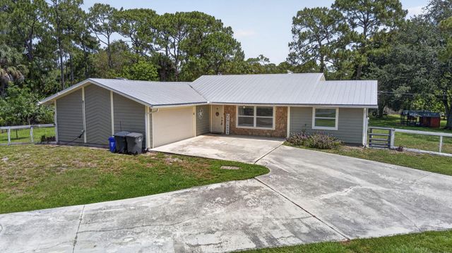 11127 46th Place N, West Palm Beach, FL 33411