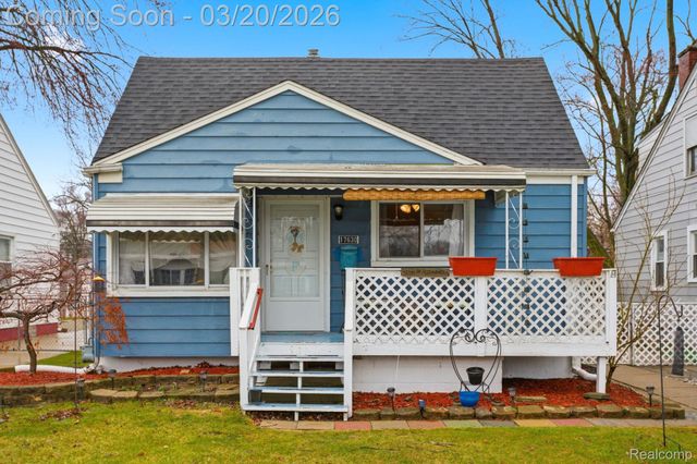 17630 Brady, Redford Charter Township, MI 48240