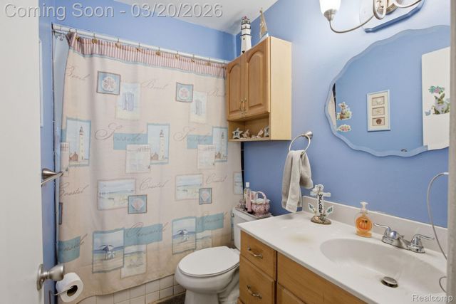 17630 Brady, Redford Charter Township, MI 48240