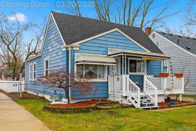 17630 Brady, Redford Charter Township, MI 48240