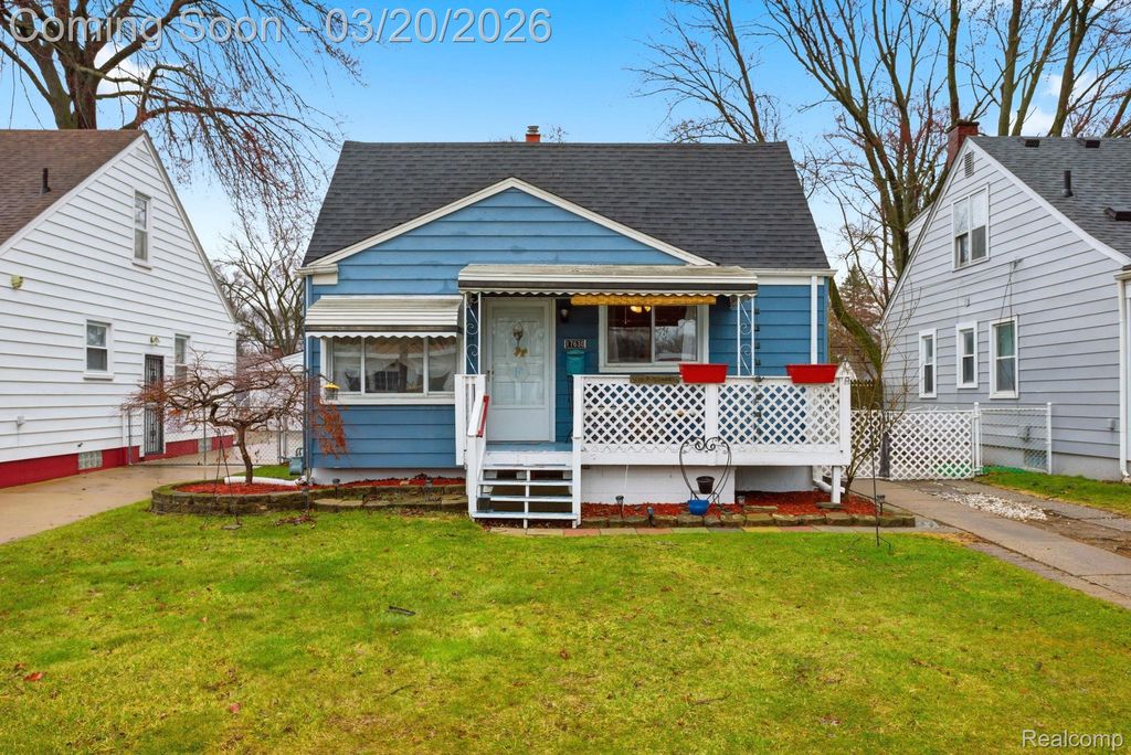 17630 Brady, Redford Charter Township, MI 48240