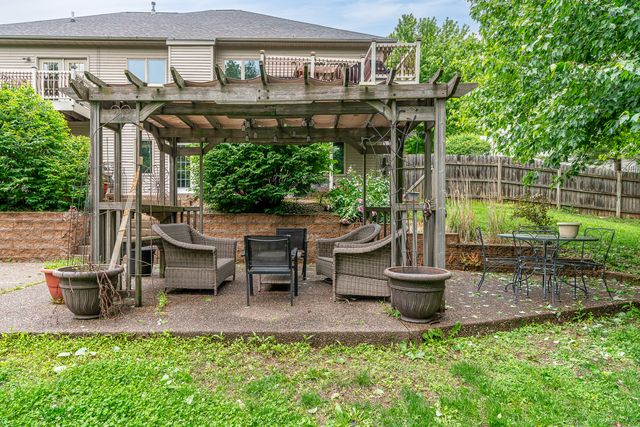 1585 DEER WOOD Drive, Bettendorf, IA 52722