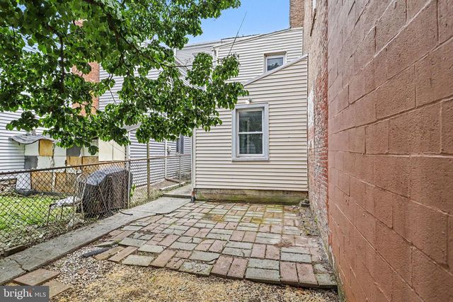 305 CHERRY ST, Columbia, PA 17512
