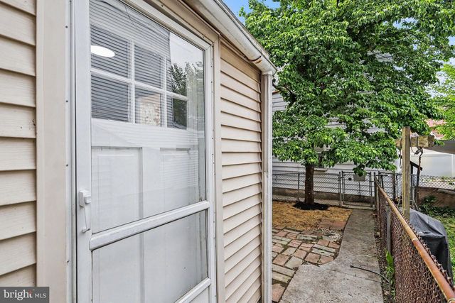 305 CHERRY ST, Columbia, PA 17512