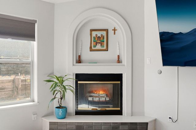 1362 Vista Escondida Court SW, Los Lunas, NM 87031