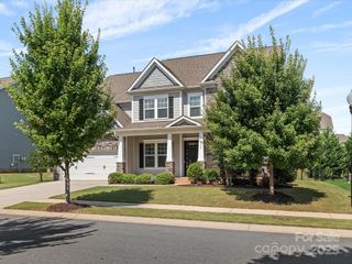 1020 Sterling Drive, Waxhaw, NC 28173