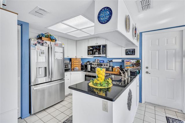 1201 CAMELOT COURT, Palm Harbor, FL 34684