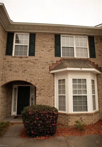 10 Rutland DR, Hampton, VA 23666