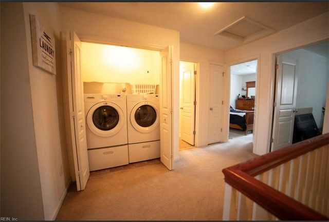 10 Rutland DR, Hampton, VA 23666