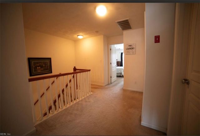 10 Rutland DR, Hampton, VA 23666