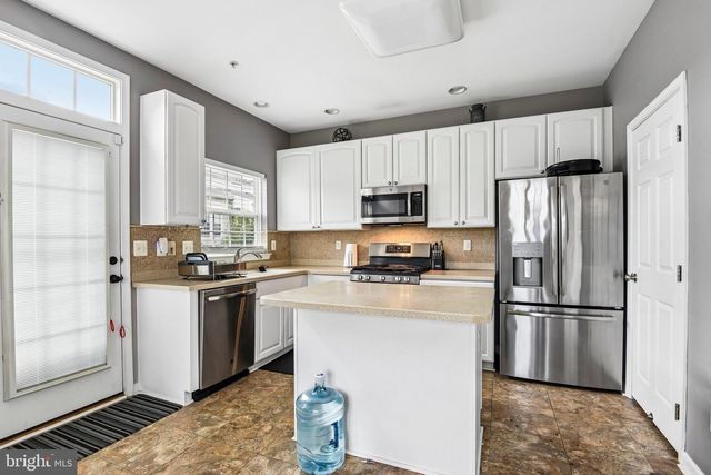 1701 HAYLE DR, Hanover, MD 21076