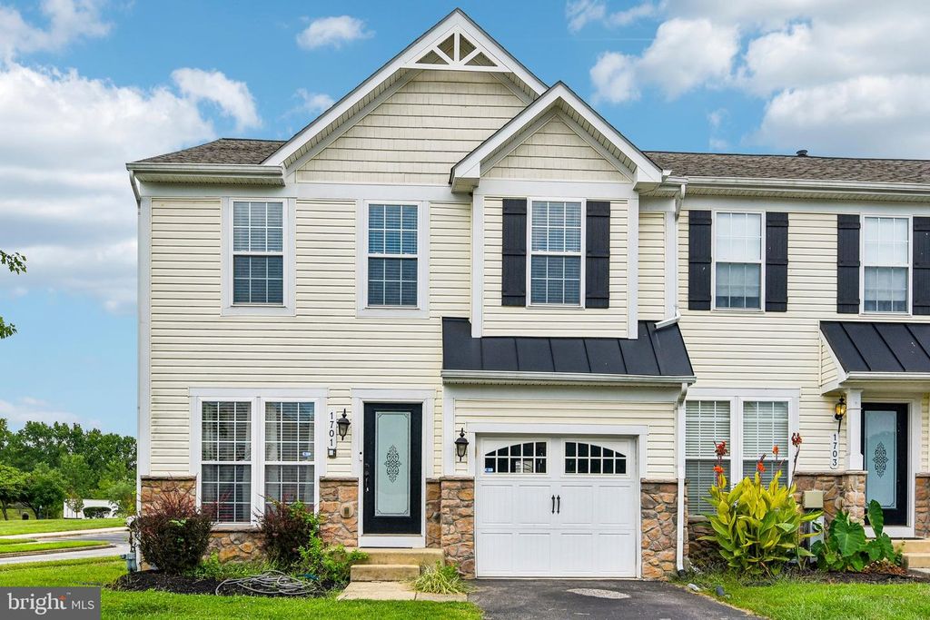 1701 HAYLE DR, Hanover, MD 21076