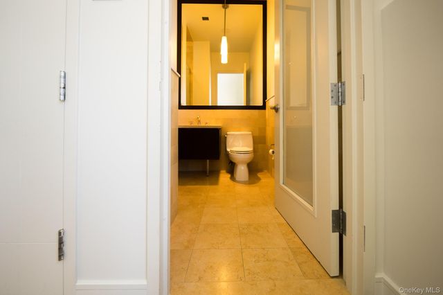 25 Leroy Place PH1, New Rochelle, NY 10801