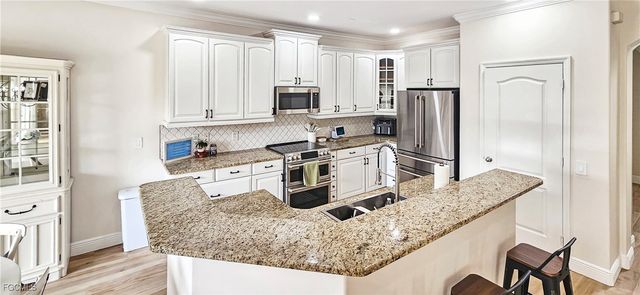 2538 Blackburn CIR, Cape Coral, FL 33991