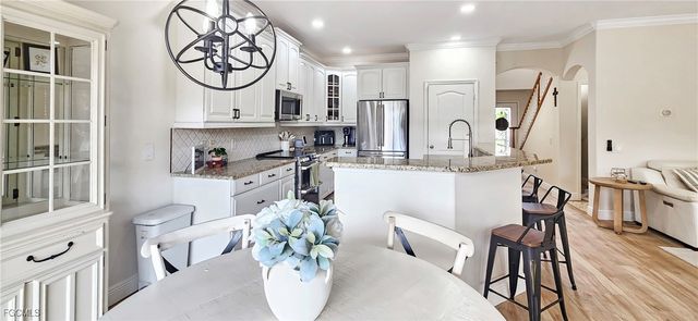 2538 Blackburn CIR, Cape Coral, FL 33991