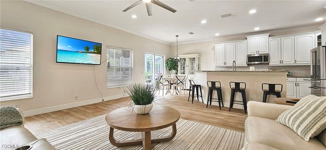 2538 Blackburn CIR, Cape Coral, FL 33991