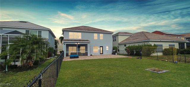 2538 Blackburn CIR, Cape Coral, FL 33991