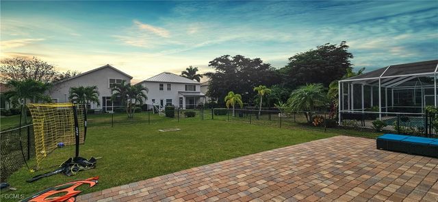 2538 Blackburn CIR, Cape Coral, FL 33991