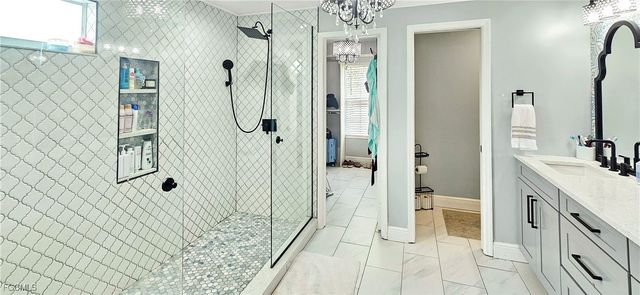 2538 Blackburn CIR, Cape Coral, FL 33991