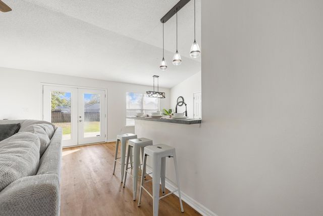 8517 High School Boulevard, Navarre, FL 32566