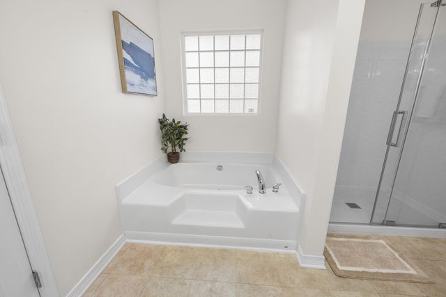 8517 High School Boulevard, Navarre, FL 32566