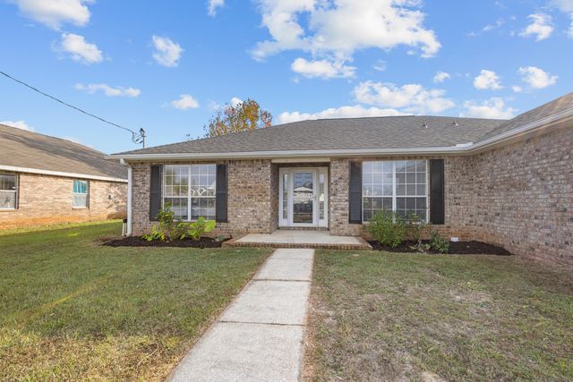 8517 High School Boulevard, Navarre, FL 32566