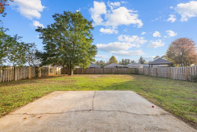 8517 High School Boulevard, Navarre, FL 32566