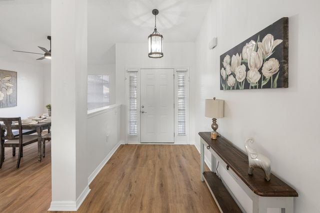 8517 High School Boulevard, Navarre, FL 32566