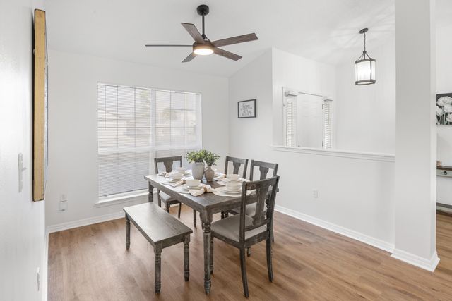 8517 High School Boulevard, Navarre, FL 32566