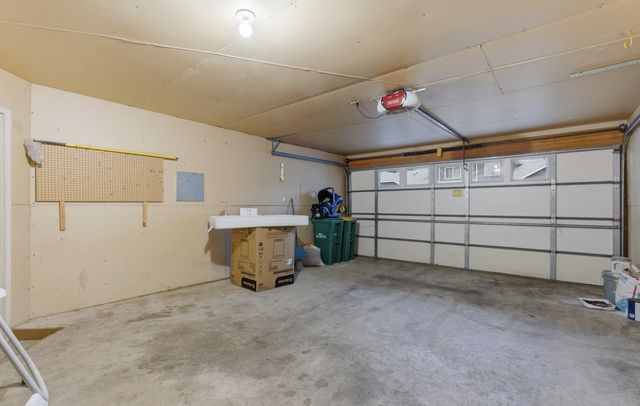 3230 Edgerton Street, Vadnais Heights, MN 55127