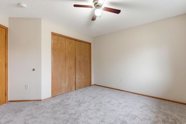 3230 Edgerton Street, Vadnais Heights, MN 55127