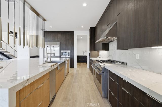 20454 W Albion Way, Porter Ranch, CA 91326