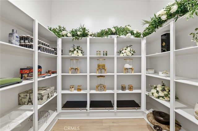 20454 W Albion Way, Porter Ranch, CA 91326