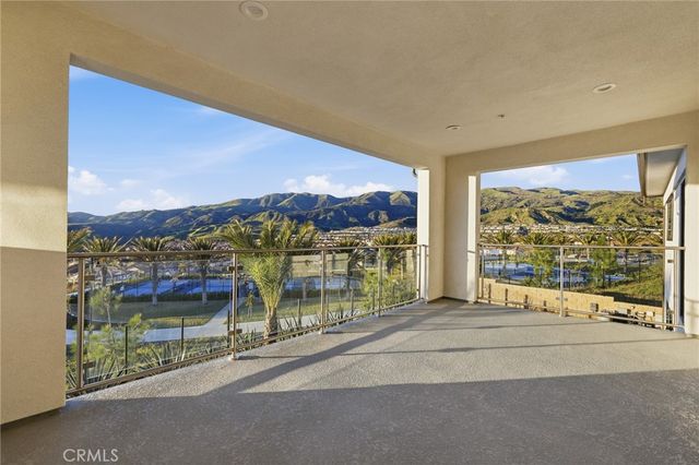 20454 W Albion Way, Porter Ranch, CA 91326