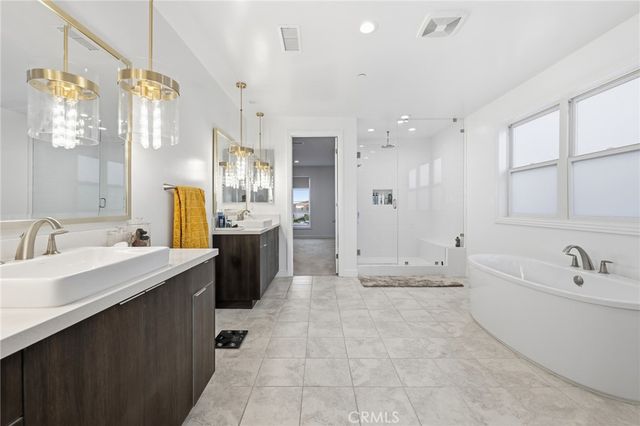 20454 W Albion Way, Porter Ranch, CA 91326