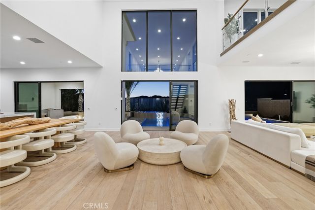 20454 W Albion Way, Porter Ranch, CA 91326