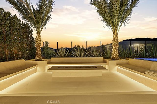 20454 W Albion Way, Porter Ranch, CA 91326