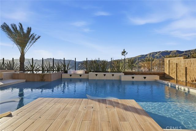 20454 W Albion Way, Porter Ranch, CA 91326