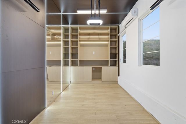 20454 W Albion Way, Porter Ranch, CA 91326